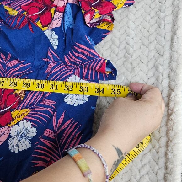 woman within women's blue plus 3XL gypsy shirt stretchy tropical lightweight - Picture 4 of 5